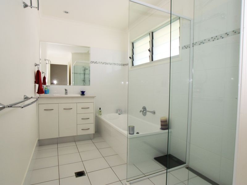 14 Strand Avenue, New Brighton NSW 2483