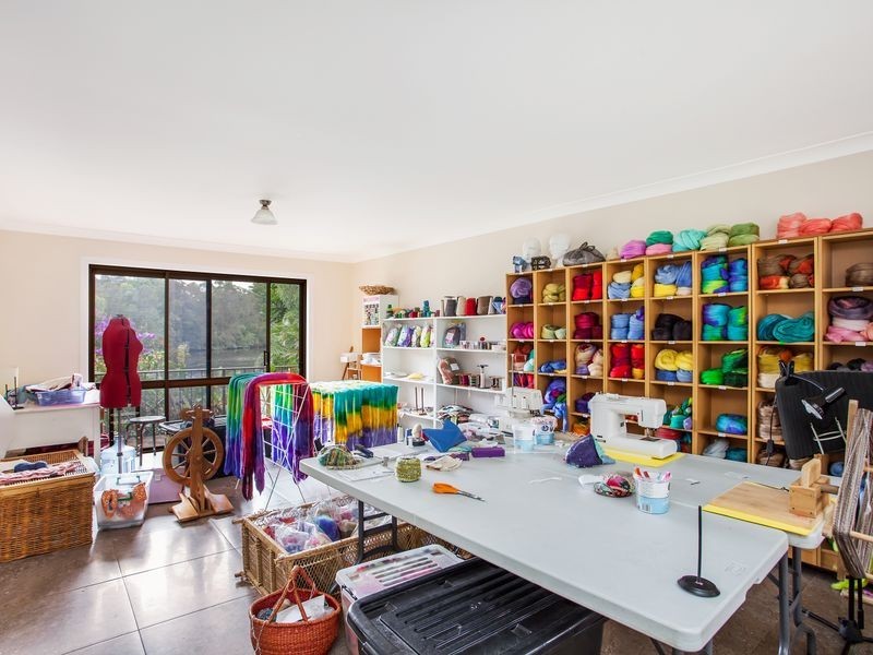 22 Natan Court, Ocean Shores NSW 2483