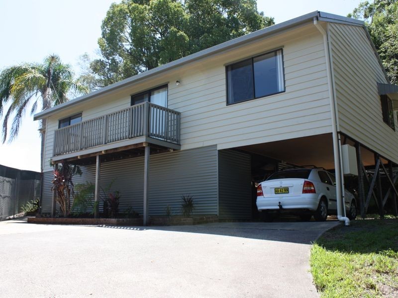 7 Arika Avenue, Ocean Shores NSW 2483