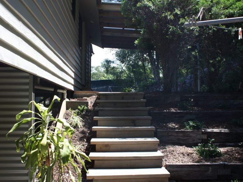 7 Arika Avenue, Ocean Shores NSW 2483