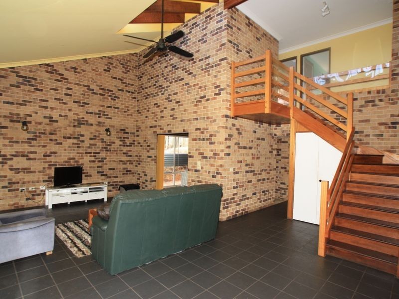 61 Balemo Drive, Ocean Shores NSW 2483