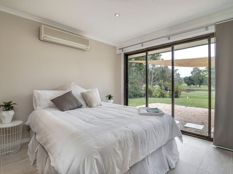 54 Narooma Drive, Ocean Shores NSW 2483