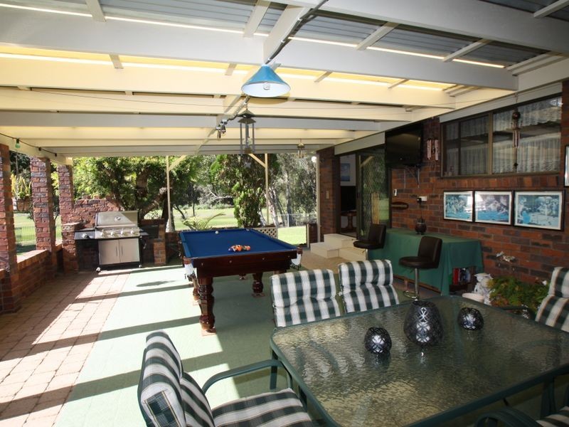 88 Balemo Drive, Ocean Shores NSW 2483