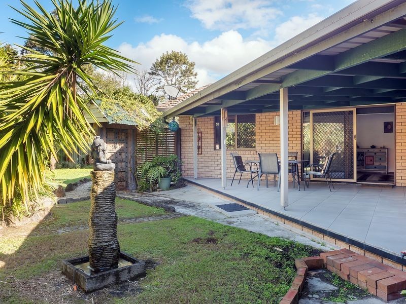 39 Narooma Drive, Ocean Shores NSW 2483