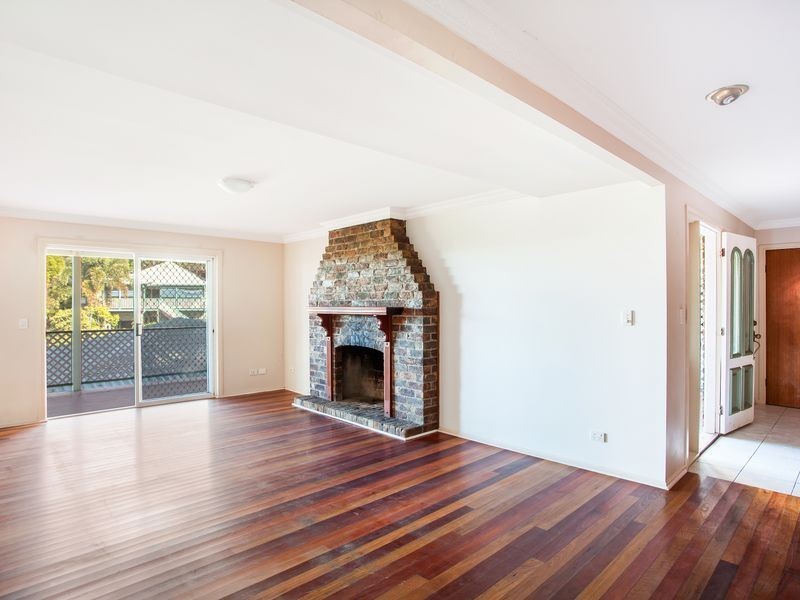 38 Banool Circuit, Ocean Shores NSW 2483