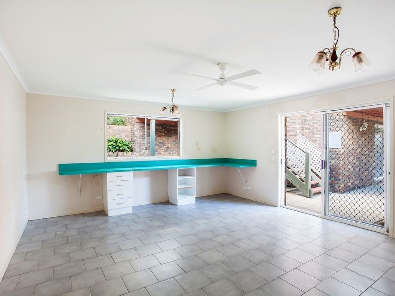 38 Banool Circuit, Ocean Shores NSW 2483