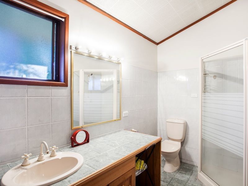 15 Woggoon Terrace, Ocean Shores NSW 2483