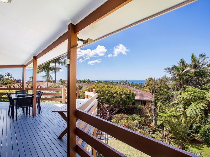 5 Napelle Court, Ocean Shores NSW 2483