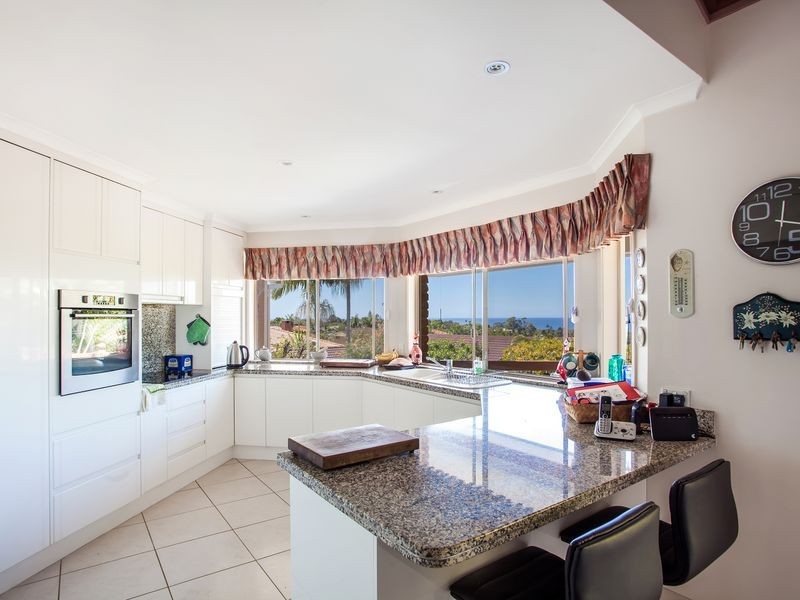 5 Napelle Court, Ocean Shores NSW 2483