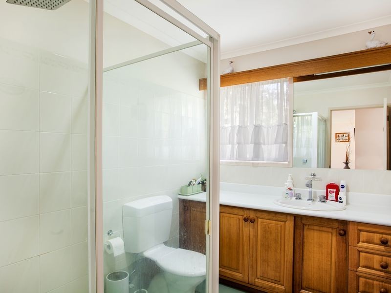 5 Napelle Court, Ocean Shores NSW 2483