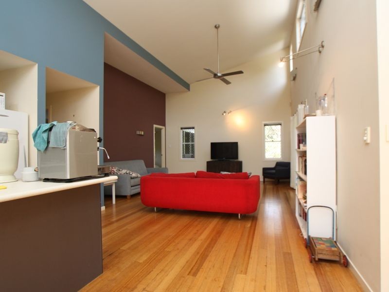 9 Mia Court, Ocean Shores NSW 2483