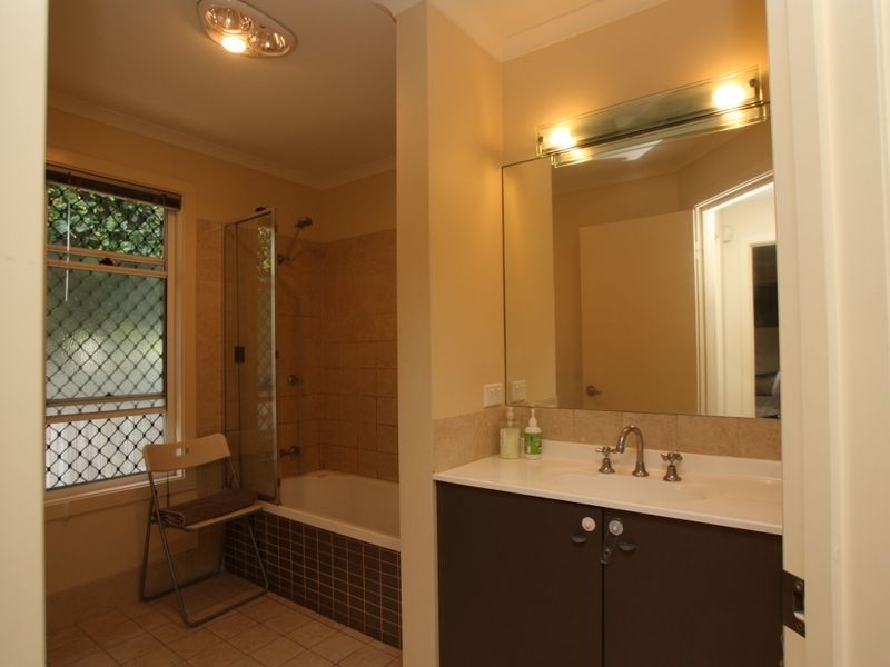 9 Mia Court, Ocean Shores NSW 2483