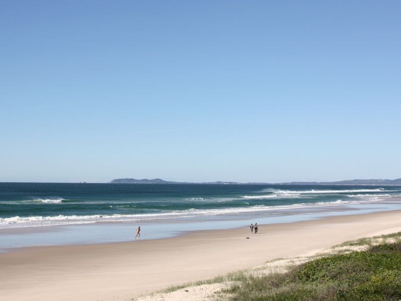 6 Philip Street, South Golden Beach NSW 2483