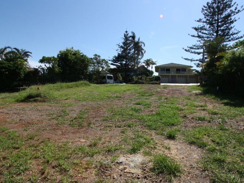6B Kanandah Court, Ocean Shores NSW 2483