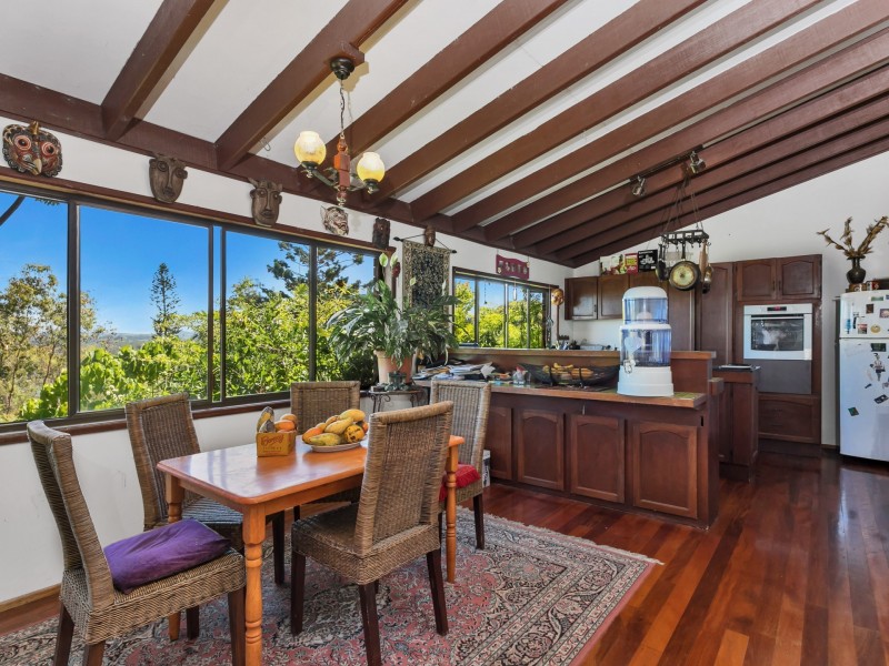 5 Weeronga Way, Ocean Shores NSW 2483