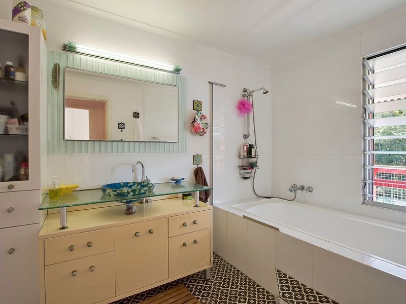 2431 Coolamon Scenic Drive, Ocean Shores NSW 2483