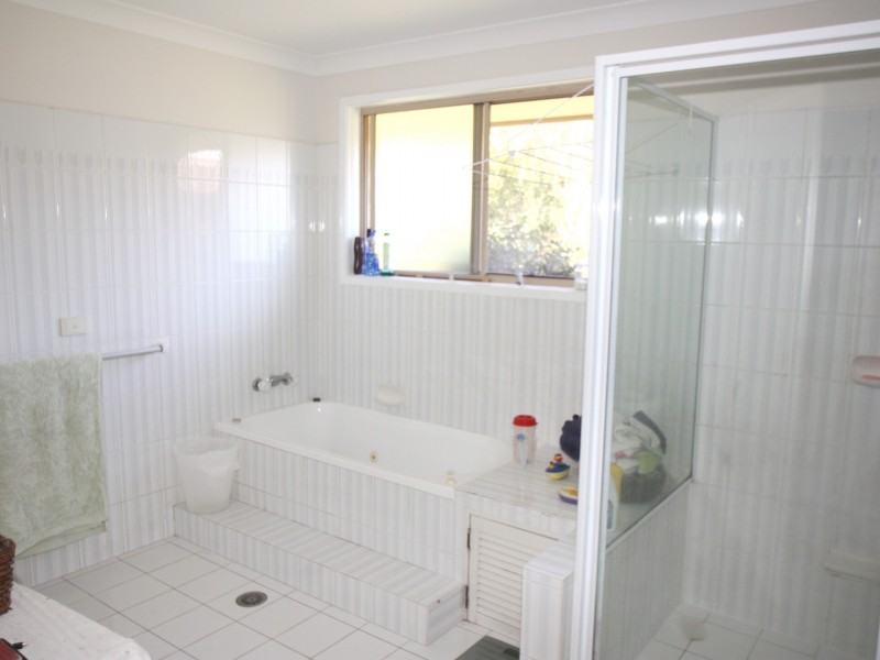 96 Balemo Drive, Ocean Shores NSW 2483