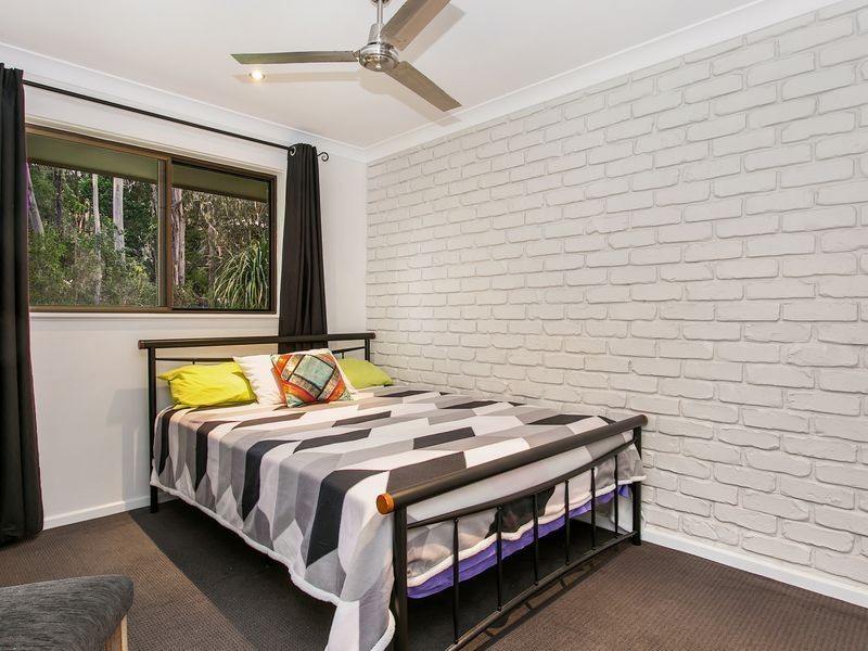 12 Mundurra Avenue, Ocean Shores NSW 2483