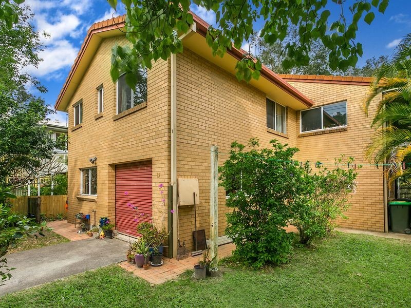 12 Gloria Street, South Golden Beach NSW 2483