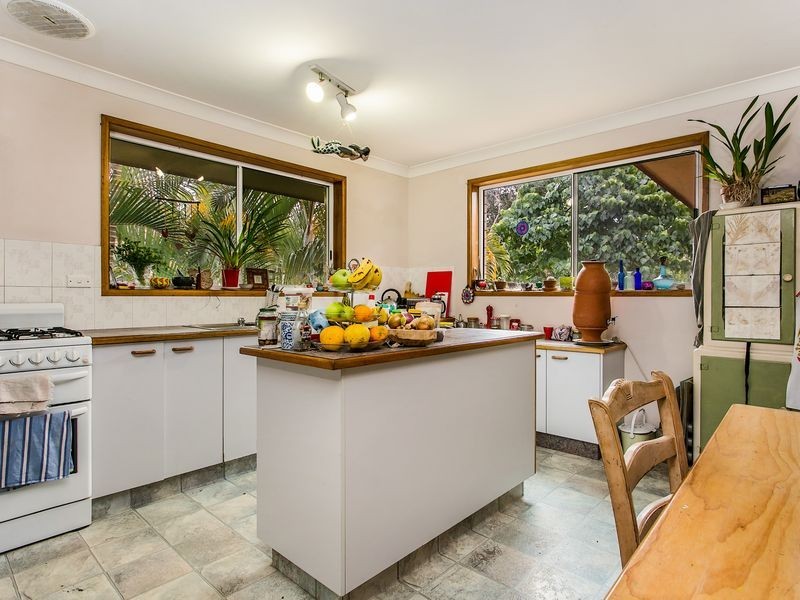 12 Gloria Street, South Golden Beach NSW 2483