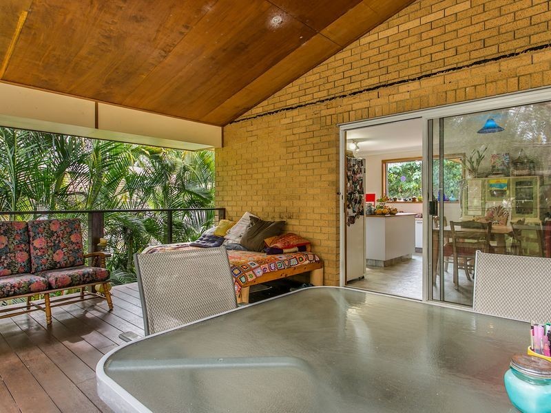 12 Gloria Street, South Golden Beach NSW 2483