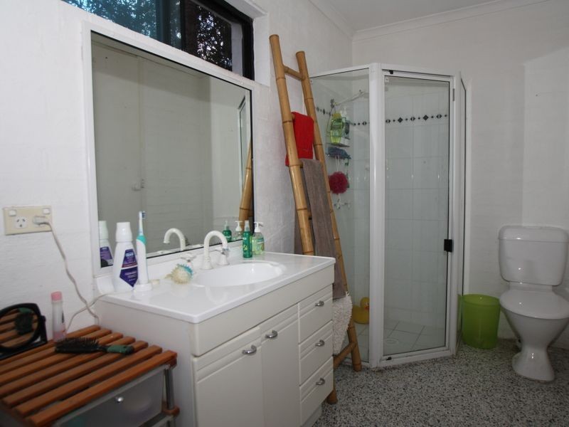 8 Berrimbillah Court, South Golden Beach NSW 2483