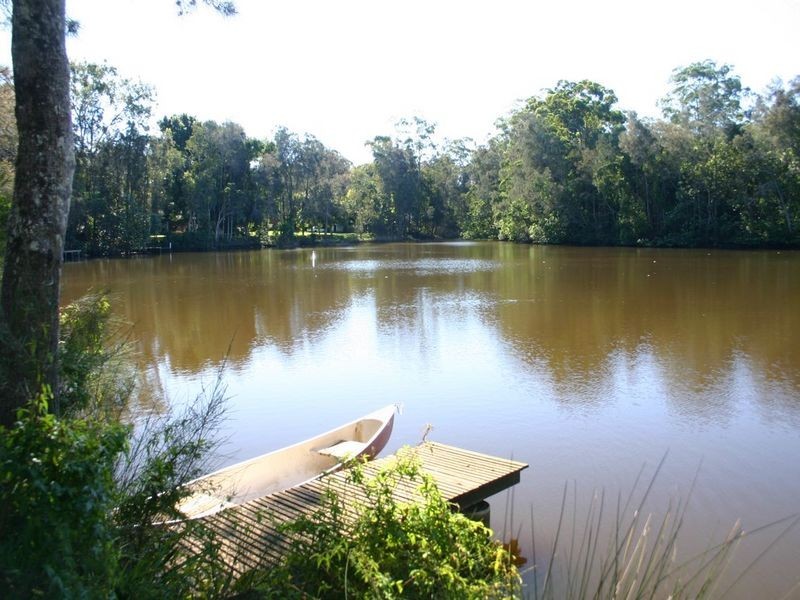 122 Balemo Drive, Ocean Shores NSW 2483