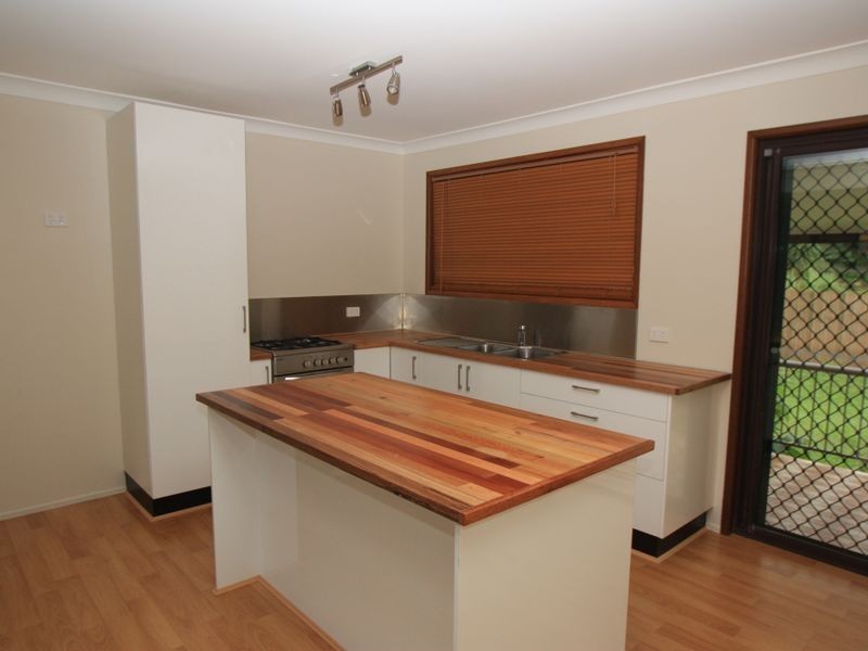 2 Inderwong Avenue, Ocean Shores NSW 2483