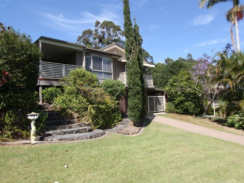 3 Coomburra Crescent, Ocean Shores NSW 2483