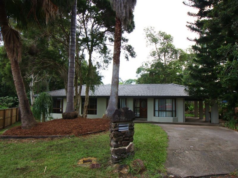 1 Gooloo Court, Ocean Shores NSW 2483
