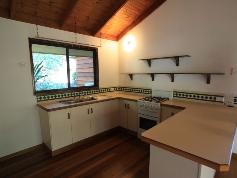 2 Gin Gin Crescent, Ocean Shores NSW 2483