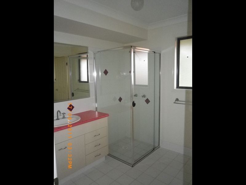 4 Tindara Avenue, Ocean Shores NSW 2483