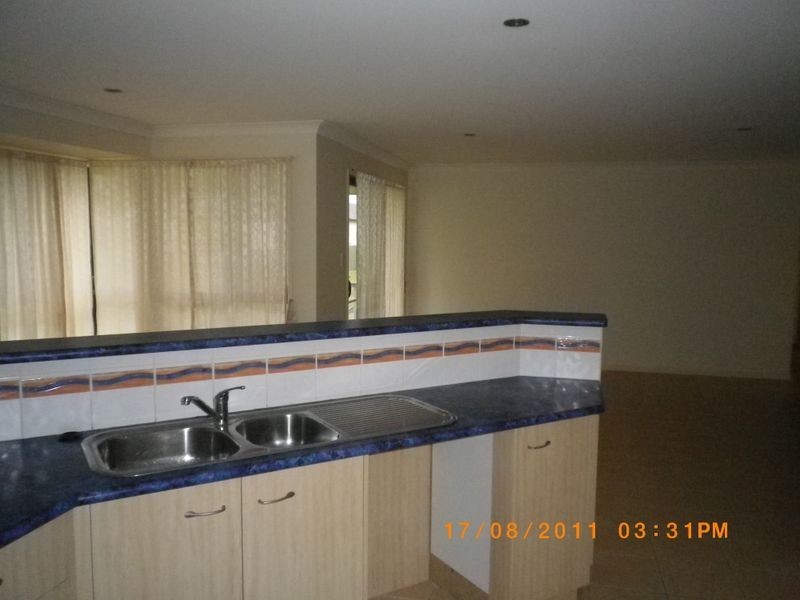 4 Tindara Avenue, Ocean Shores NSW 2483