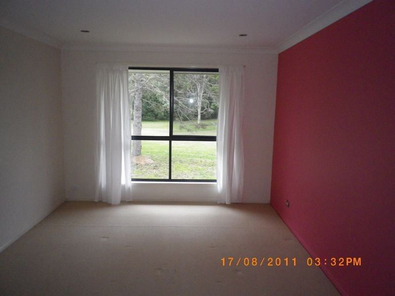 4 Tindara Avenue, Ocean Shores NSW 2483