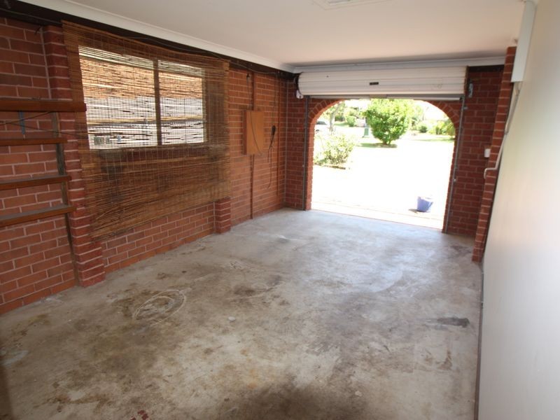 4 Bass Court, Ocean Shores NSW 2483