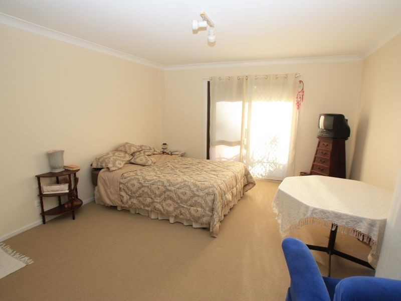 22 Natan Court, Ocean Shores NSW 2483