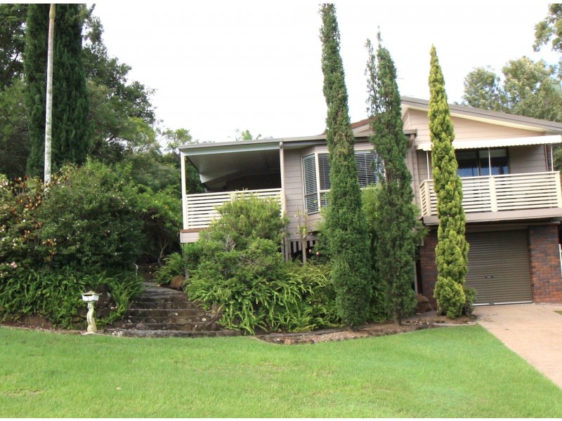 3 Coomburra Crescent, Ocean Shores NSW 2483