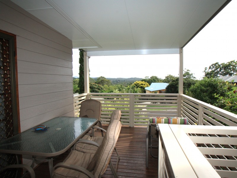 3 Coomburra Crescent, Ocean Shores NSW 2483