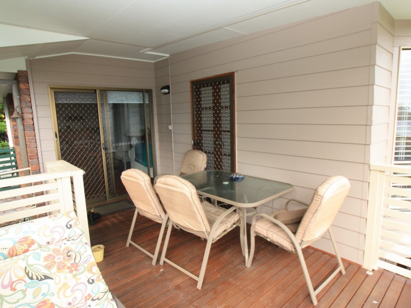 3 Coomburra Crescent, Ocean Shores NSW 2483