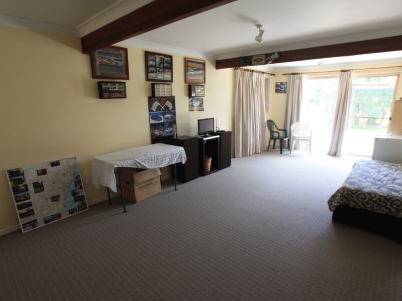 9 Tathra Glen, Ocean Shores NSW 2483