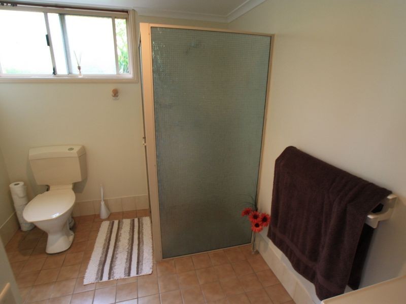 9 Tathra Glen, Ocean Shores NSW 2483