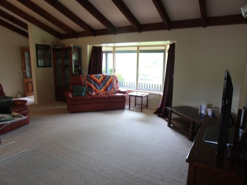 9 Tathra Glen, Ocean Shores NSW 2483