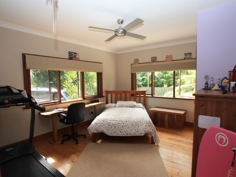 5 Aldinga Court, Ocean Shores NSW 2483