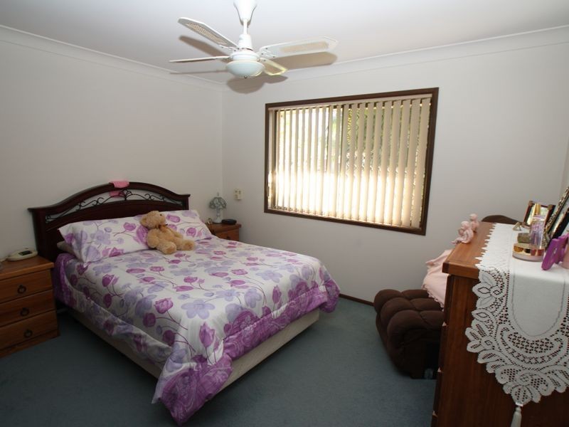 7 Kiah Close, Ocean Shores NSW 2483