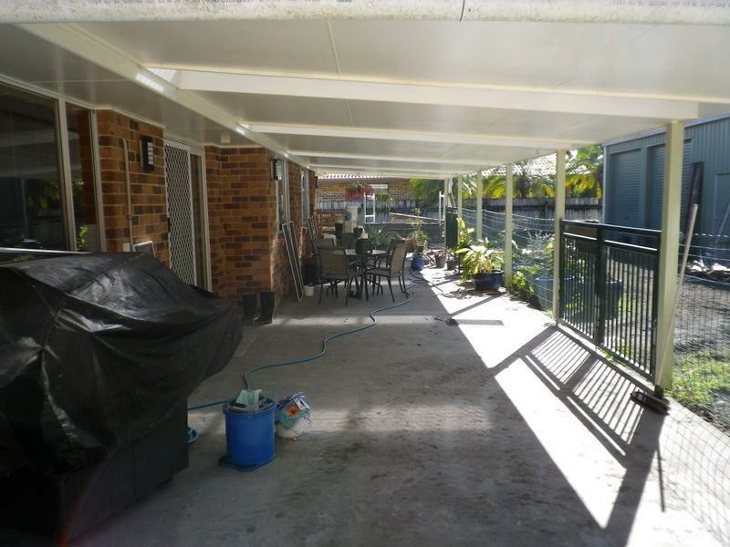 7 Dandaloo Way, Ocean Shores NSW 2483