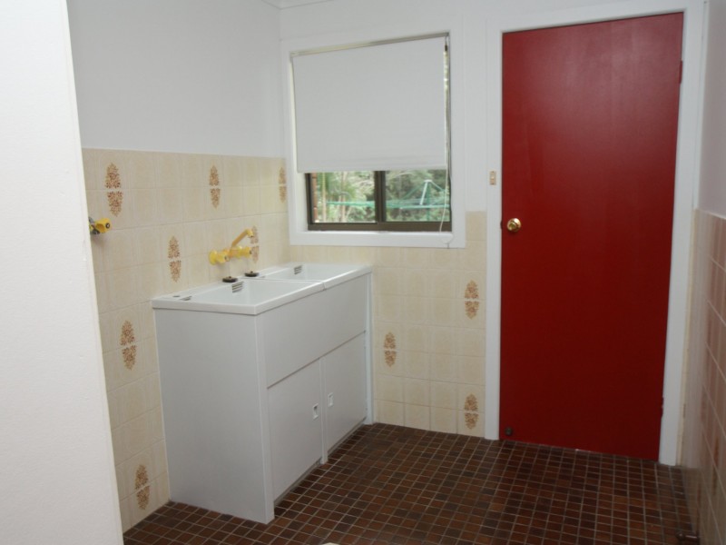 140 Balemo Drive, Ocean Shores NSW 2483
