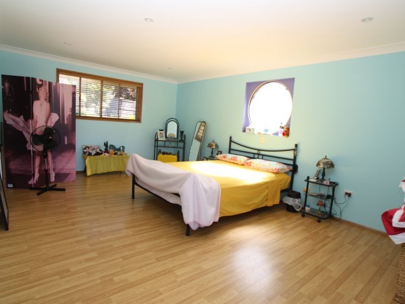 61 Balemo Drive, Ocean Shores NSW 2483