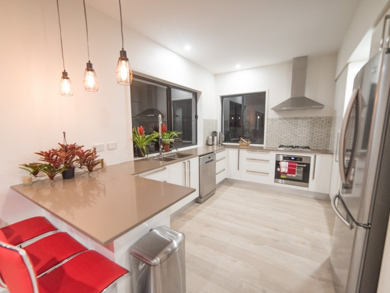 152 Shara Boulevarde, Ocean Shores NSW 2483