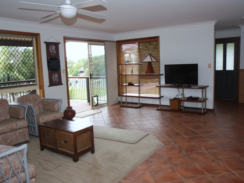 14 Yallakool Drive, Ocean Shores NSW 2483