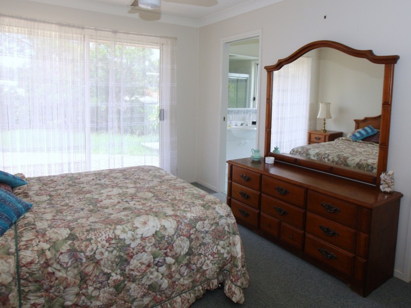 6 Yallakool Drive, Ocean Shores NSW 2483